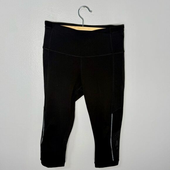 lululemon athletica Black Cross Waist Crop Leggings 21” | 4 - Picture 1 of 4